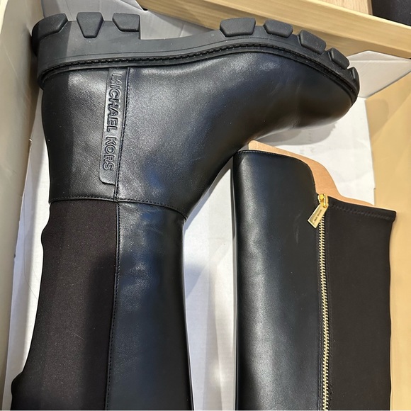 Michael Kors | Ridley Leather Boot - Picture 11 of 15